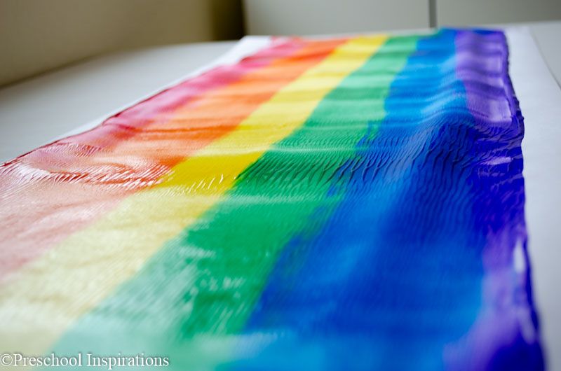 Rolling Pin Rainbow Art Project