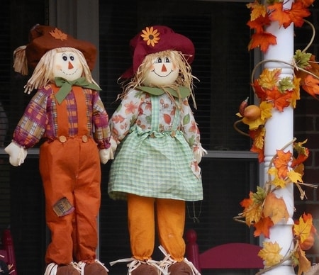 20 Not-So-Scary Scarecrow Crafts for Kids - Cool Kids Crafts