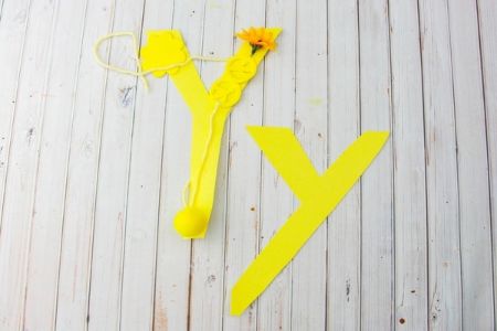 “Y is for Yellow” Craft