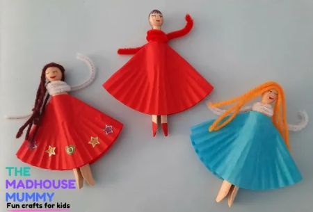 Dolly Peg Dancers