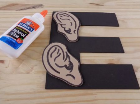 “E is for Ear” Craft