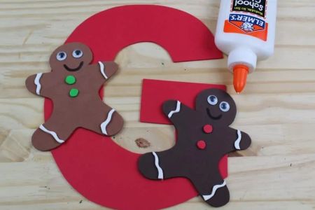 “G is for Gingerbread” Craft