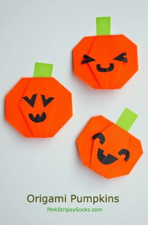 Origami Jack-O'-Lantern Pumpkin