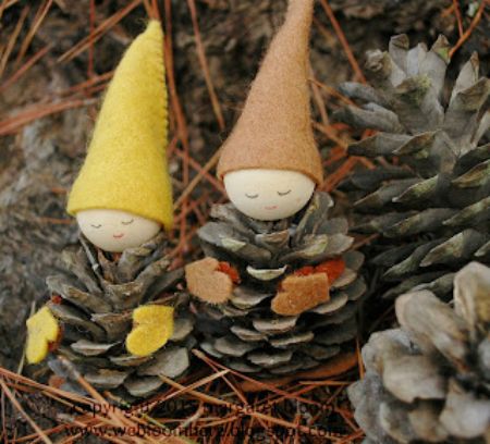 Pine Cone Christmas Tree - Manda Panda Projects