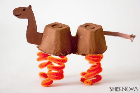 Pipe Cleaner and Egg Carton Camel Craft