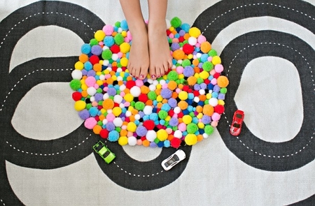 Pom Pom Rug