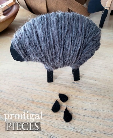 Clothespin and Yarn Sheep Craft