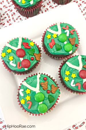 Christmas Sweaters Cupcakes