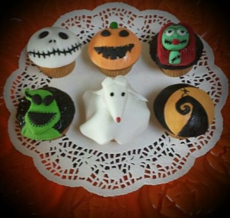 Oogie Boogie, Jack, and Sally Cupcakes