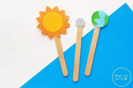 Moon, Sun, and Earth Popsicle Craft