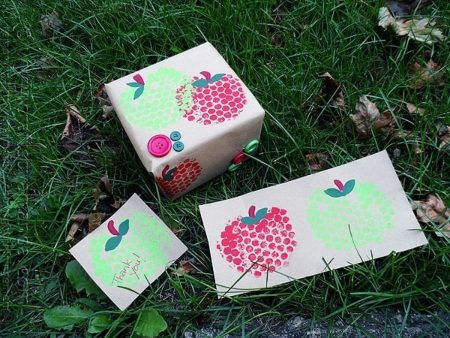 Bubble Wrap Apple Stamps